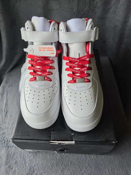 Nike White Air Force 1 High with Red Supreme Laces - Picture 6 of 16